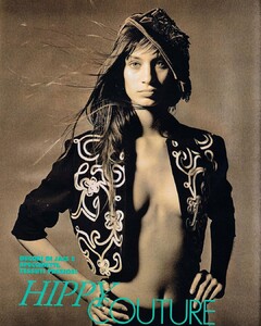 816580886_ELLEItalia1988bykimknott02.thumb.jpg.b5a8891ced50aab00c67133593f5f6d4.jpg