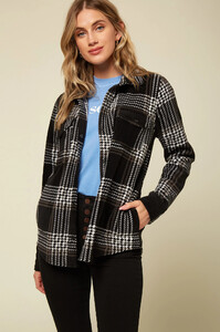 Zuma Superfleece Flannel Top - Black _ O'Neill_0005.jpg