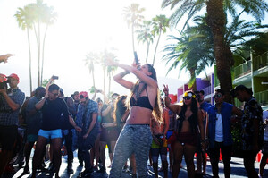 Elliphant+Refinery29+x+AOK+Present+Paradiso+wPgqBCZsU0al.jpg