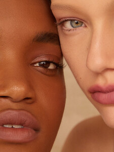 Beauty_0853.thumb.jpg.11608e40d72799fe8495243dcd344a66.jpg