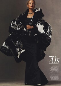 Belle_Meisel_US_Vogue_August_2003_15.thumb.jpg.941cd9de0611d216d6b519ca510f0e83.jpg