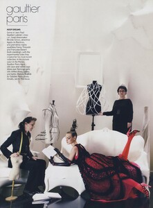 Demarchelier_US_Vogue_October_2008_10.thumb.jpg.488a4480f61dd95e64d1bdb786a4e985.jpg