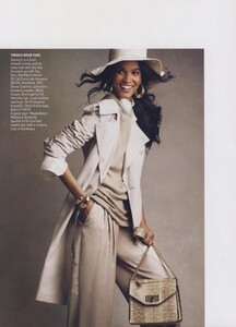 Desert_Demarchelier_US_Vogue_March_2009_05.thumb.jpg.6119bc253b98b1b20f23389c6a851f3d.jpg