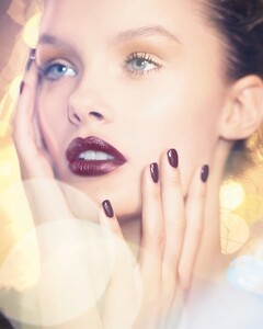 Dior-Holiday-Makeup-Editorial01.jpg