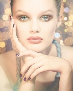 Dior-Holiday-Makeup-Editorial03.jpg
