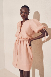 DressEdit-06.thumb.jpg.fe2e4b327f4563416c8bb69d28af5472.jpg
