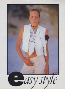 Easy_Demarchelier_US_Vogue_May_1988_02.thumb.jpg.459f4b13bd936d20be9f7e92a8761b44.jpg