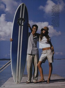 Elgort_US_Vogue_April_1999_05.thumb.jpg.abc65db49b1758875cc55b56c3a9509e.jpg