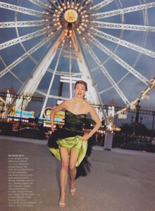 Elgort_US_Vogue_April_2001_14.thumb.jpg.5b78e308d4664519354714071aba985b.jpg