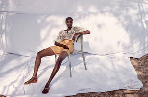FashionTrends-12.thumb.jpg.e425e8c09b088694205918ce56924d01.jpg