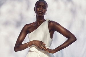 FashionTrends-16.thumb.jpg.368268b19d1d333d67bd790d22b8c892.jpg
