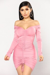 Fashion_Nova_12-05-17-169_1414x2121.jpg