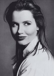 GD_Meisel_US_Vogue_May_1994_02.thumb.jpg.0ddc12e7566fc603a38e146f132d1264.jpg