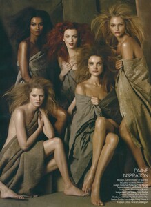 Godfather_Meisel_US_Vogue_May_2009_06.thumb.jpg.7ffe043f72b080a15e6c4d4b265fe5ad.jpg
