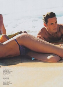 Good_Testino_US_Vogue_May_2001_10.thumb.jpg.97cdadfdb5f254d78f1fb9ce0091c07b.jpg