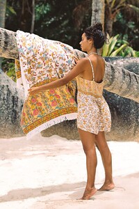 HONEY-TOWEL-COCONUT-CREAM-NEW_2048x2048.jpg