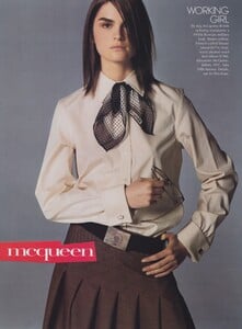 Image_Meisel_US_Vogue_July_2001_08.thumb.jpg.8f17388f0b4a226616a16ab071d1de59.jpg
