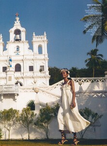 Jansson_US_Vogue_May_2009_02.thumb.jpg.8457da279c5021d7b480101318c00545.jpg