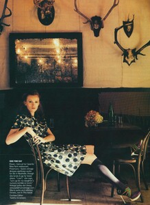 Jean_Roy_US_Vogue_May_2009_08.thumb.jpg.3743d3a24d4f375334274ad0f21546de.jpg