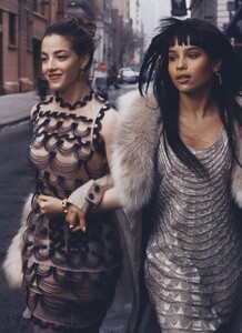 Leibovitz_US_Vogue_April_2009_13.thumb.jpg.6d5aff3db072bbebaddd17642bc3ff44.jpg