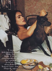 Leibovitz_US_Vogue_December_2001_03.thumb.jpg.35bdbb047c1f1a814f5335d19fdd6167.jpg
