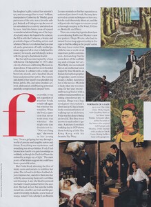 Leibovitz_US_Vogue_December_2001_06.thumb.jpg.f6be777d2b33755dbdbcf29f15c8a945.jpg