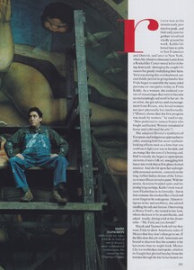 Leibovitz_US_Vogue_December_2001_08.thumb.jpg.2650672d4125f48fd308183e1b34d54a.jpg