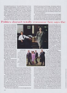 Leibovitz_US_Vogue_June_2001_07.thumb.jpg.47513bf3d9b23a6218036f5d3afa7e37.jpg