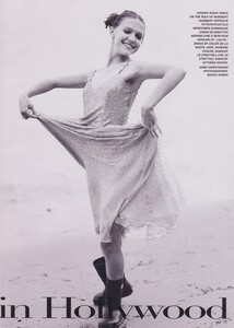 Lolita_Weber_US_Vogue_November_1996_02.thumb.jpg.7a930e13ff93519317bcb2b86ba657f6.jpg