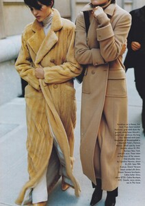 Long_Testino_US_Vogue_November_1996_10.thumb.jpg.381e0b28383fa47e69454feb3873cace.jpg