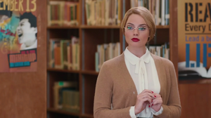 Margot_Robbie_SNL16.mkv_000051583.png