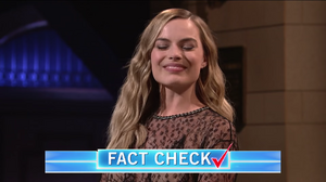 Margot_Robbie_SNL17.mkv_000092026.png