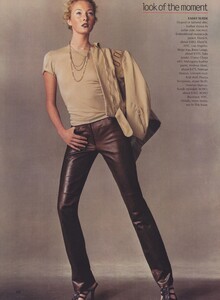 Munro_US_Vogue_April_2001_03.thumb.jpg.5448c8ce0f9750b6a1812c7e5b06b355.jpg