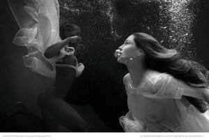 MyMag_ISSUE6_vol_11_Underneath_3-e1602096284571.thumb.jpg.70439d8b3292ade620f146c380dc86bc.jpg