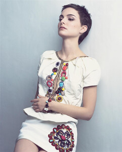 NPvogue033.jpg