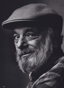 Penn_US_Vogue_May_1994_01.thumb.jpg.0fc5c4ac8c9d0b0f842ad542361ac67d.jpg
