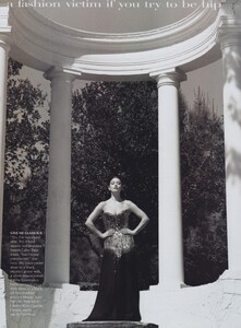 Ritts_US_Vogue_July_2001_06.thumb.jpg.4c17c7b9ee85f87bc11656d5862fd84d.jpg