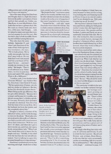 Ritts_US_Vogue_July_2001_07.thumb.jpg.389c1f248110957c473240fae100f7d7.jpg