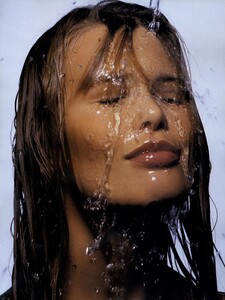 Sensitive_Penn_US_Vogue_January_1992_01.thumb.jpg.8a36e80a2fd1a4954b86f55076f2c78a.jpg