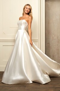 Sherri-Hill-71018-ivory-48759.thumb.jpg.9e02a38bd4aeab8e3c059bcfb5130b87.jpg