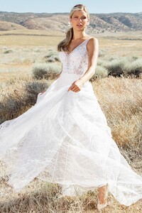 Sherri-Hill-71027-ivory-nude-49012.thumb.jpg.dda002e4a3b75d71706cd47bbff3e54f.jpg