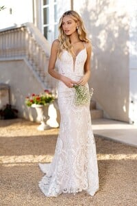 Sherri-Hill-71062-ivory-49252.thumb.jpg.ad8d897f7e832e3b607e14adb7f0bfd0.jpg