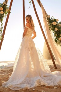 Sherri-Hill-71063-ivory-49311.thumb.jpg.24cc91a8b51335ccb0b2e0a128942f89.jpg