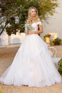 Sherri-Hill-81105-ivory-nude-49281.thumb.jpg.a9d0fb462a7b17a29b3c17db9e0f56a2.jpg
