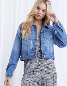 Springtime_Staple_Denim_Jacket_3.jpg