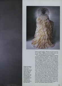 Star_Wars_Penn_US_Vogue_April_1999_06.thumb.jpg.278ef5483467d3958d4dc7e421861b0a.jpg