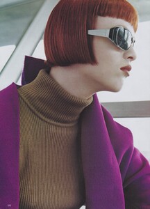 Strokes_Meisel_US_Vogue_August_1997_03.thumb.jpg.c6210ffb4e693f2be913b3666bd79d4a.jpg