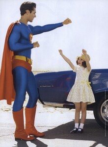 Supermom_Testino_US_Vogue_January_2009_01.thumb.jpg.31c1fb0c2e8da7e7c5e03624c69904d4.jpg