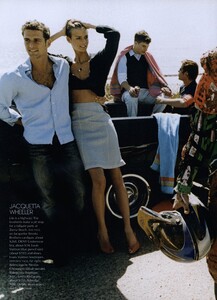 Testino_US_Vogue_June_2003_05.thumb.jpg.130965399536e46a6c07f484dfff1d04.jpg