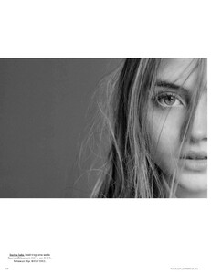 Vogue_1-2.21-13-min.jpg